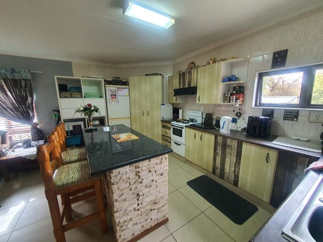 4 Bedroom Property for Sale in Kenmare Gauteng