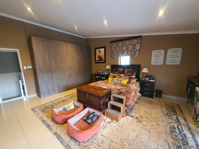 4 Bedroom Property for Sale in Kenmare Gauteng