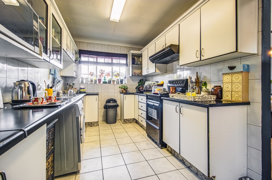3 Bedroom Property for Sale in Marais Steyn Park Gauteng
