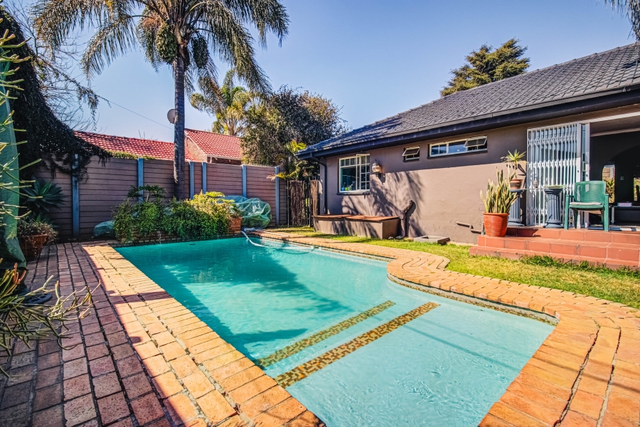 3 Bedroom Property for Sale in Marais Steyn Park Gauteng