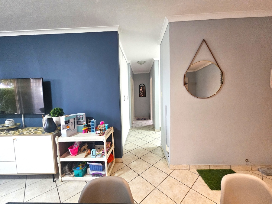 2 Bedroom Property for Sale in The Wilds Gauteng