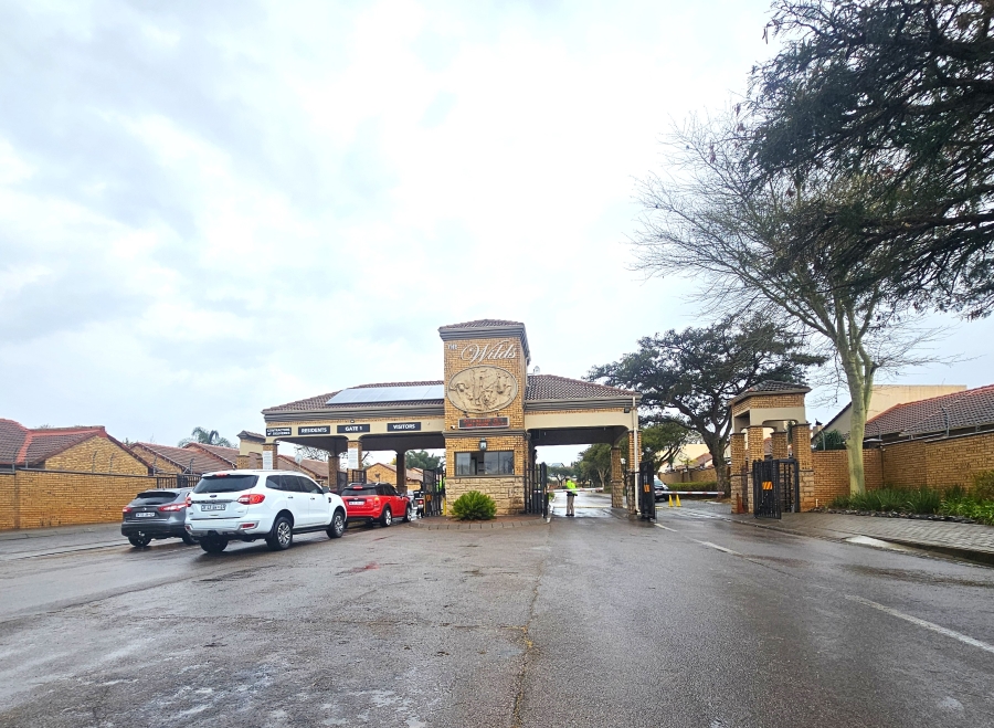 2 Bedroom Property for Sale in The Wilds Gauteng
