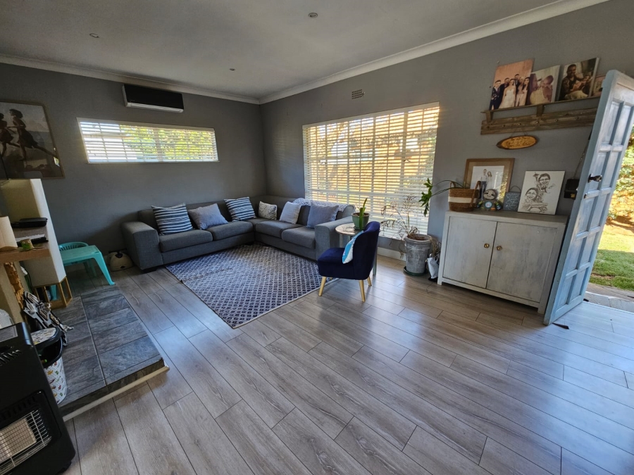 3 Bedroom Property for Sale in Brackenhurst Gauteng
