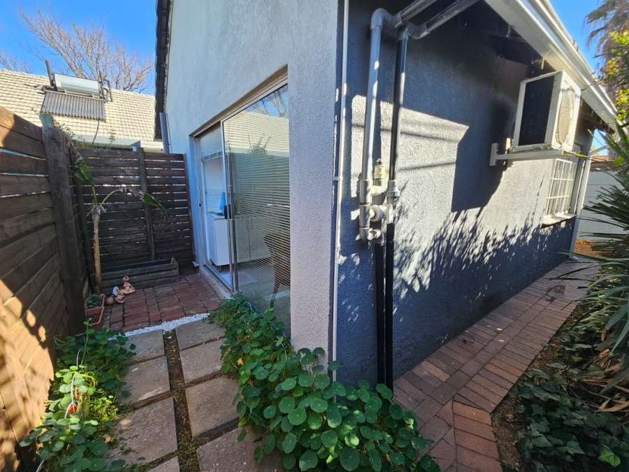 3 Bedroom Property for Sale in Brackenhurst Gauteng