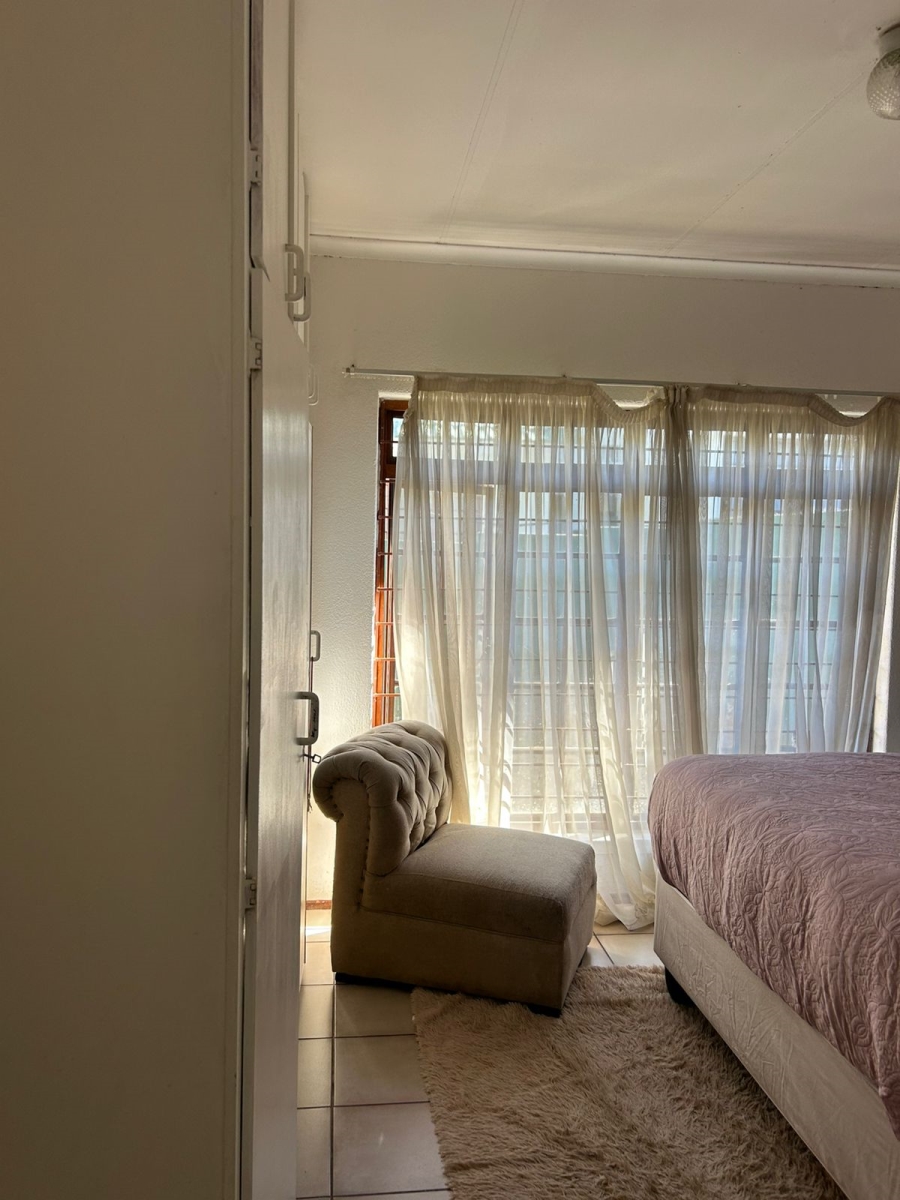 3 Bedroom Property for Sale in Monument Gauteng