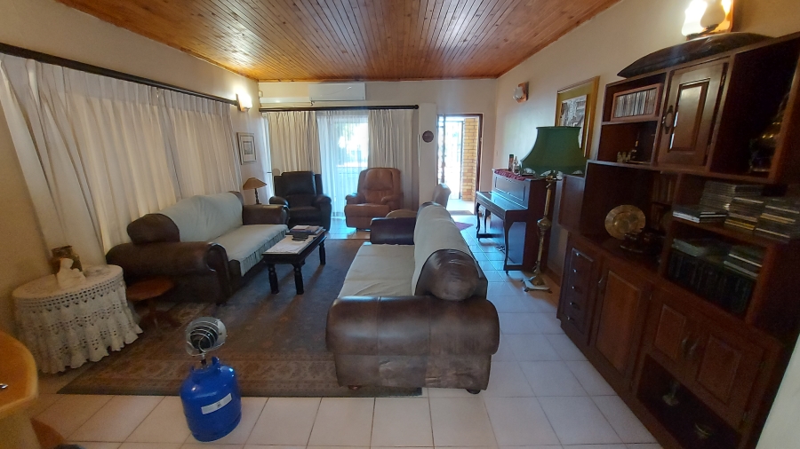 4 Bedroom Property for Sale in Waterkloof Ridge Gauteng