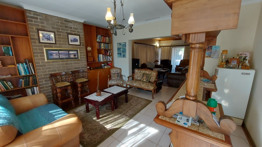 4 Bedroom Property for Sale in Waterkloof Ridge Gauteng