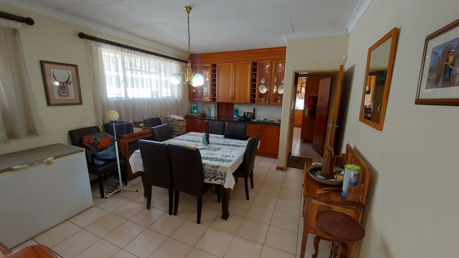 4 Bedroom Property for Sale in Waterkloof Ridge Gauteng