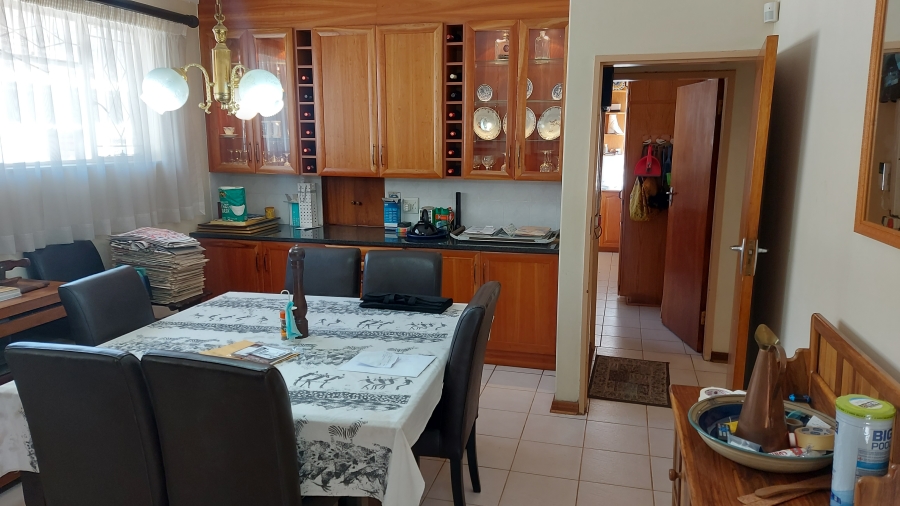 4 Bedroom Property for Sale in Waterkloof Ridge Gauteng