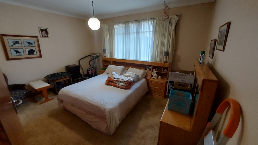 4 Bedroom Property for Sale in Waterkloof Ridge Gauteng