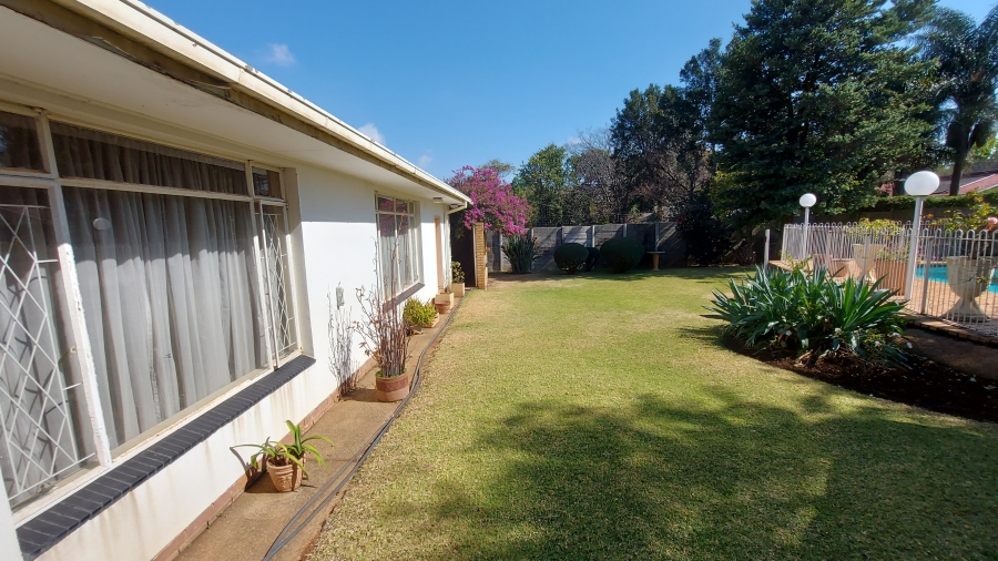 4 Bedroom Property for Sale in Waterkloof Ridge Gauteng