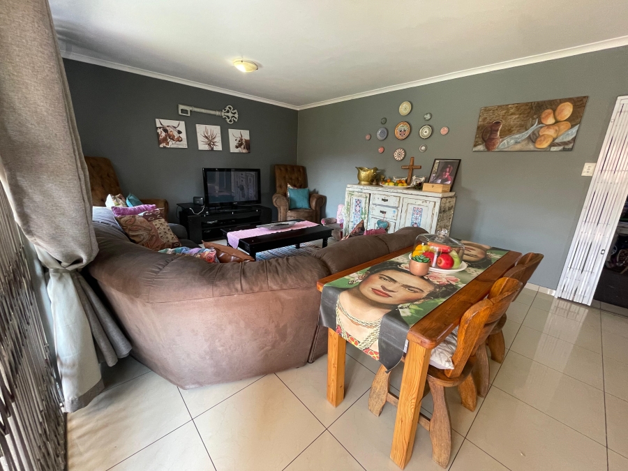 4 Bedroom Property for Sale in Ruimsig Gauteng