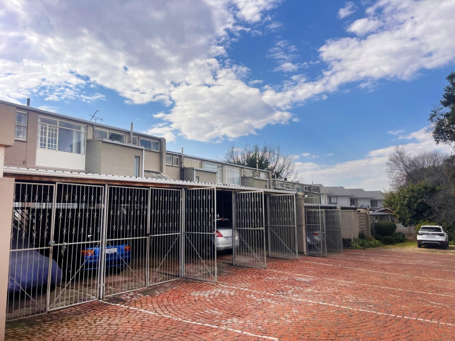 3 Bedroom Property for Sale in Fairmount Gauteng
