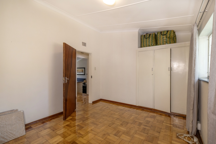 6 Bedroom Property for Sale in Meyerspark Gauteng