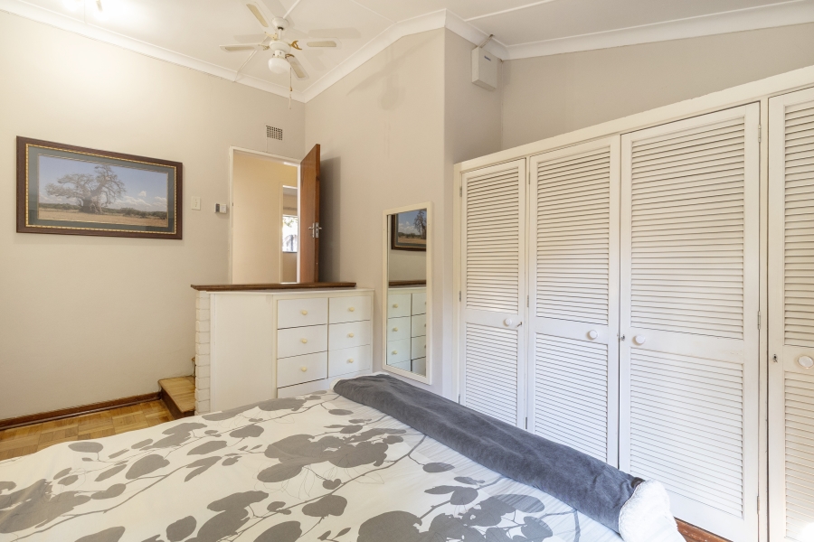 6 Bedroom Property for Sale in Meyerspark Gauteng