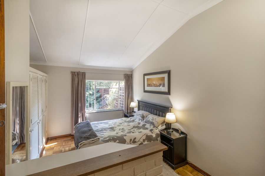 6 Bedroom Property for Sale in Meyerspark Gauteng