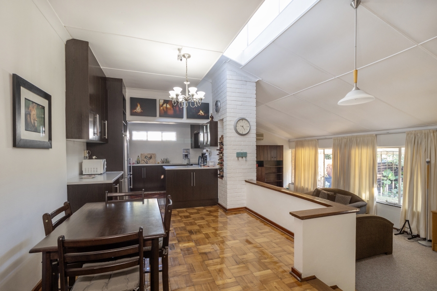 6 Bedroom Property for Sale in Meyerspark Gauteng