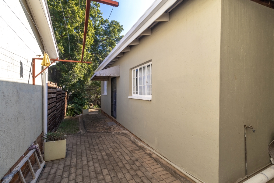 6 Bedroom Property for Sale in Meyerspark Gauteng