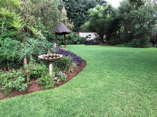 6 Bedroom Property for Sale in Meyerspark Gauteng