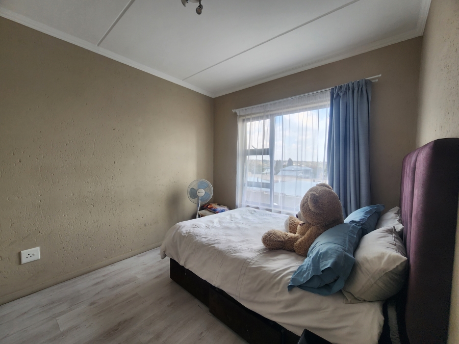 2 Bedroom Property for Sale in Beverley Gauteng