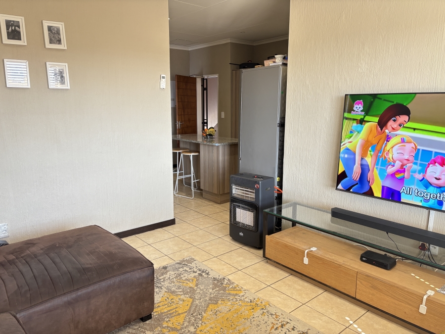 2 Bedroom Property for Sale in Wilgeheuwel Gauteng