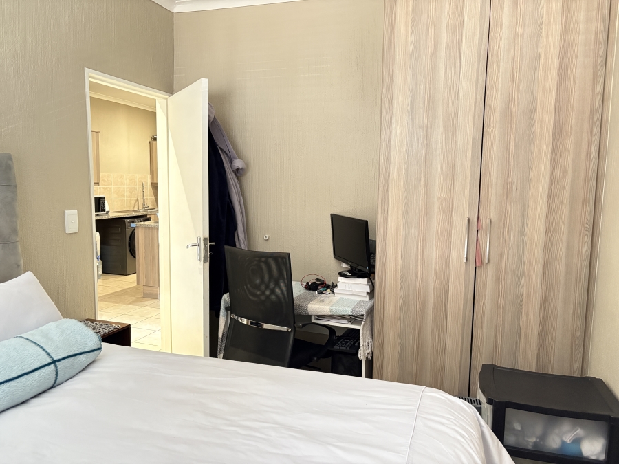 2 Bedroom Property for Sale in Wilgeheuwel Gauteng