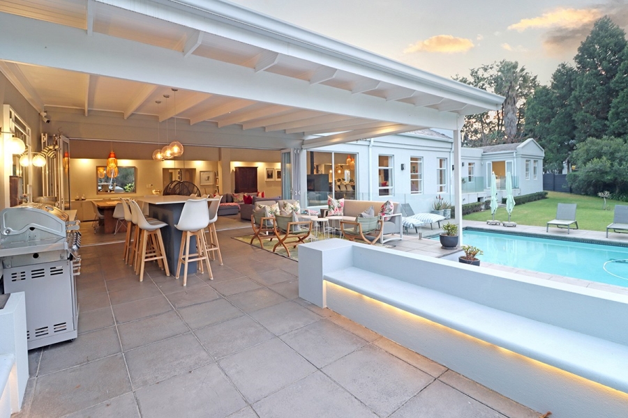 5 Bedroom Property for Sale in Bryanston Gauteng