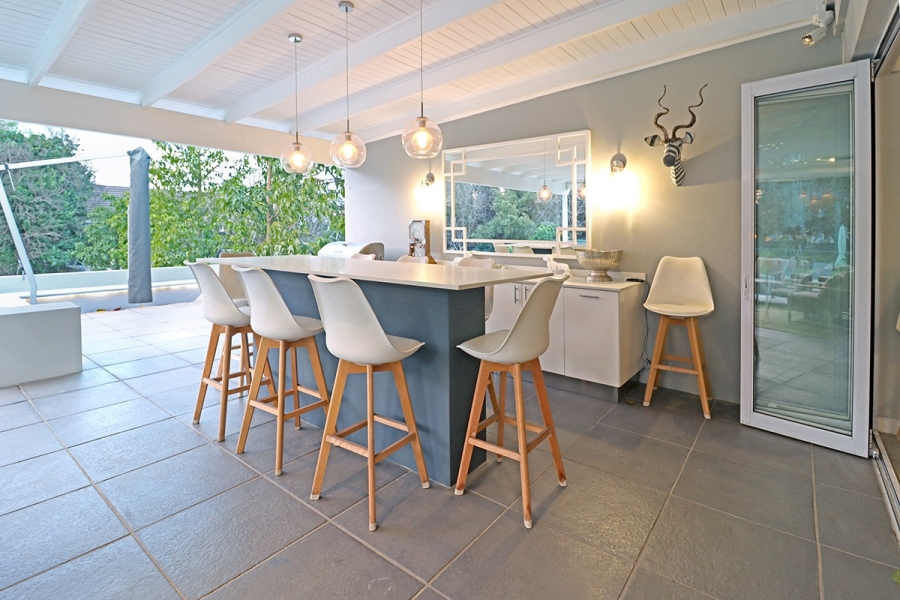 5 Bedroom Property for Sale in Bryanston Gauteng