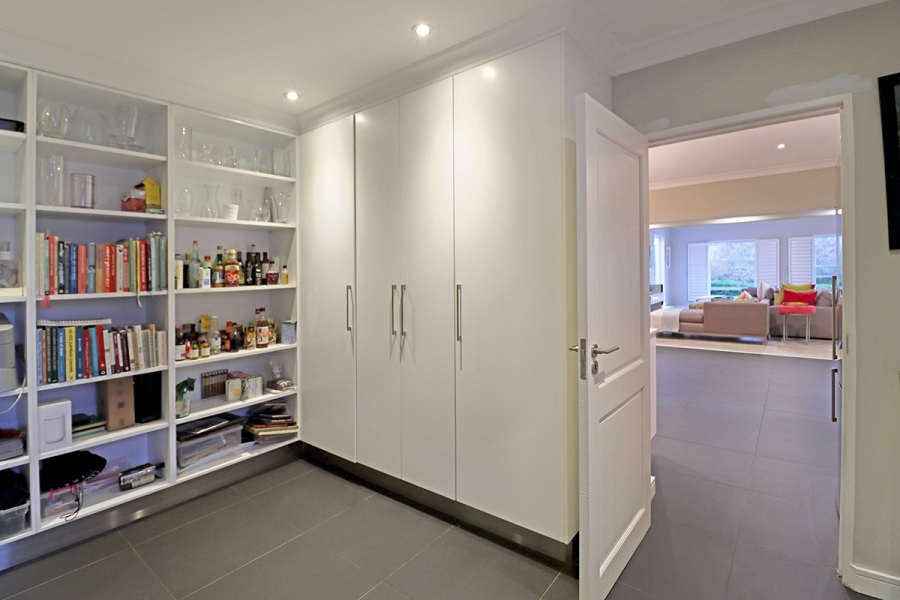 5 Bedroom Property for Sale in Bryanston Gauteng