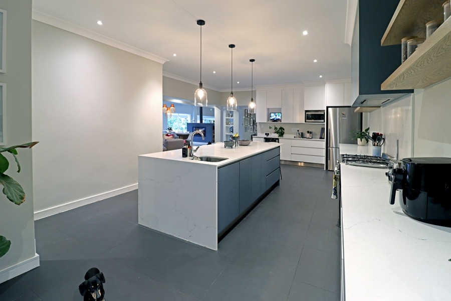 5 Bedroom Property for Sale in Bryanston Gauteng