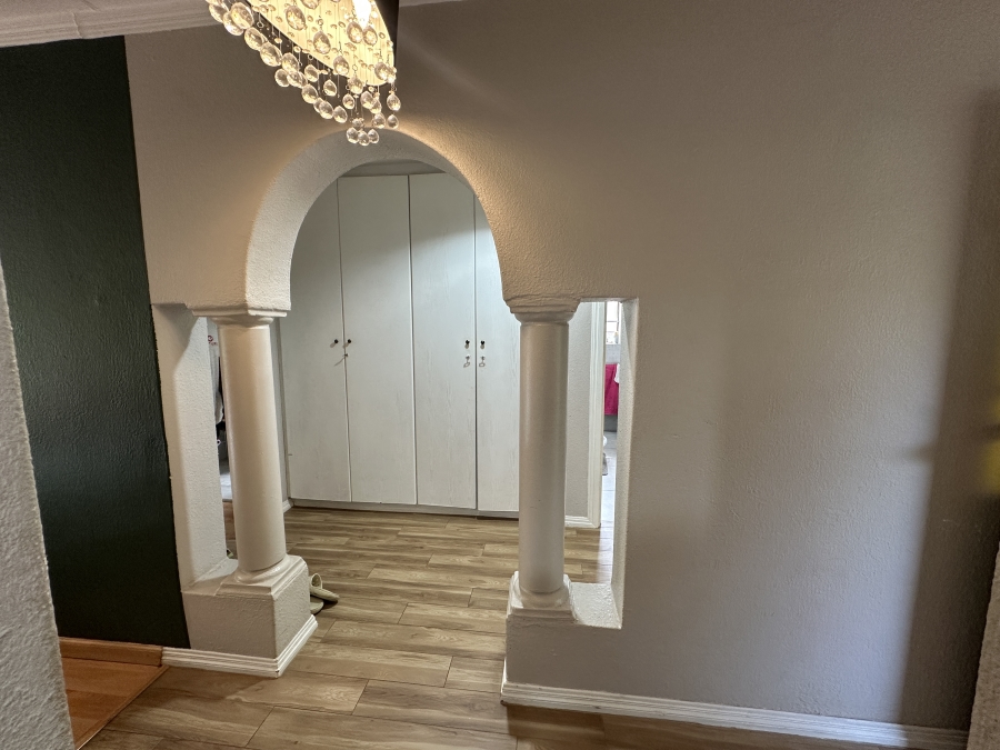 2 Bedroom Property for Sale in Northgate Gauteng
