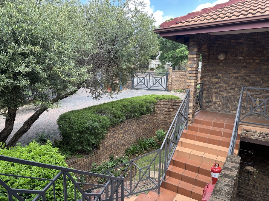 2 Bedroom Property for Sale in Northgate Gauteng