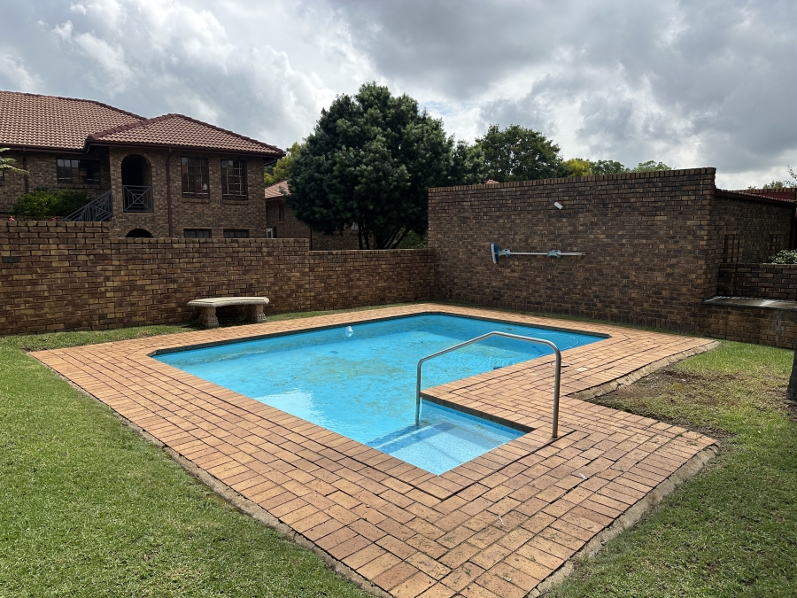 2 Bedroom Property for Sale in Northgate Gauteng