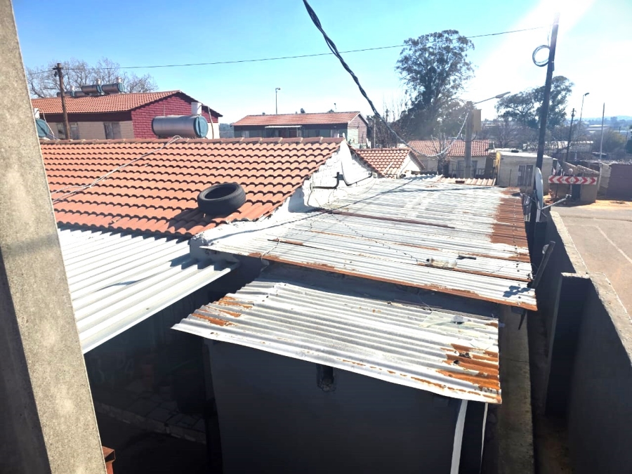 4 Bedroom Property for Sale in Pennyville Gauteng