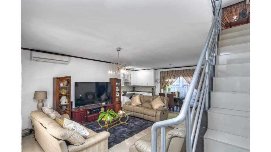 3 Bedroom Property for Sale in Halfway Gardens Gauteng