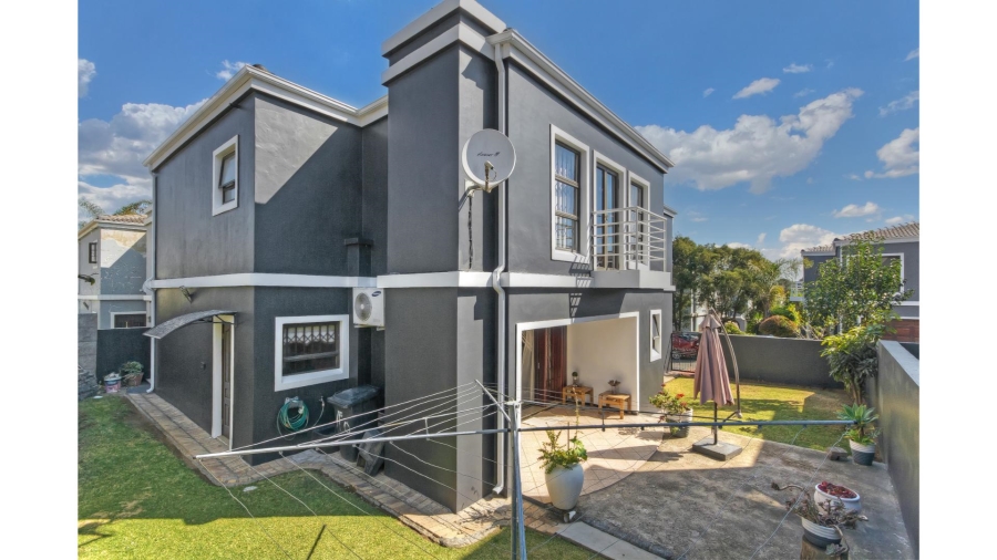 3 Bedroom Property for Sale in Halfway Gardens Gauteng