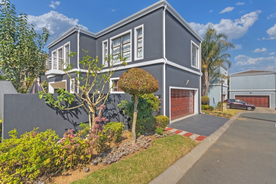 3 Bedroom Property for Sale in Halfway Gardens Gauteng