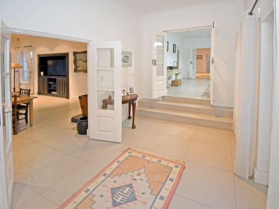 5 Bedroom Property for Sale in Bryanston Gauteng