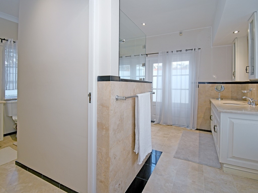 5 Bedroom Property for Sale in Bryanston Gauteng