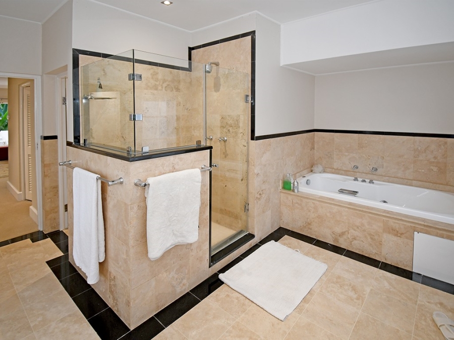 5 Bedroom Property for Sale in Bryanston Gauteng