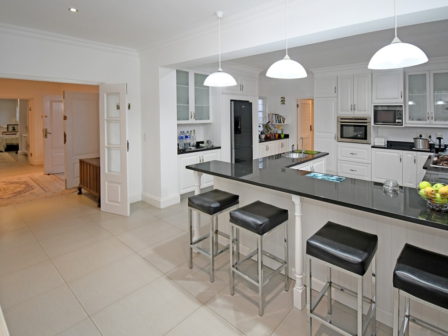 5 Bedroom Property for Sale in Bryanston Gauteng