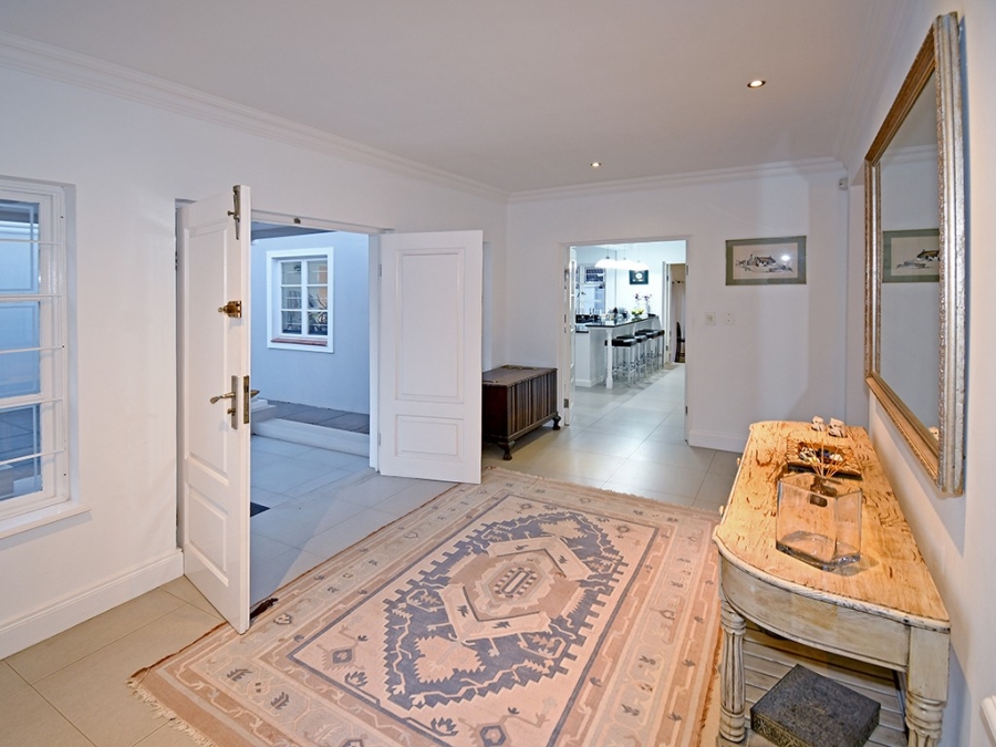 5 Bedroom Property for Sale in Bryanston Gauteng