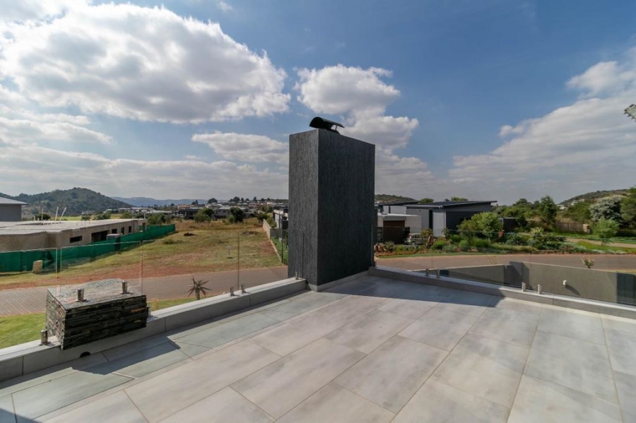 5 Bedroom Property for Sale in Eye of Africa Gauteng