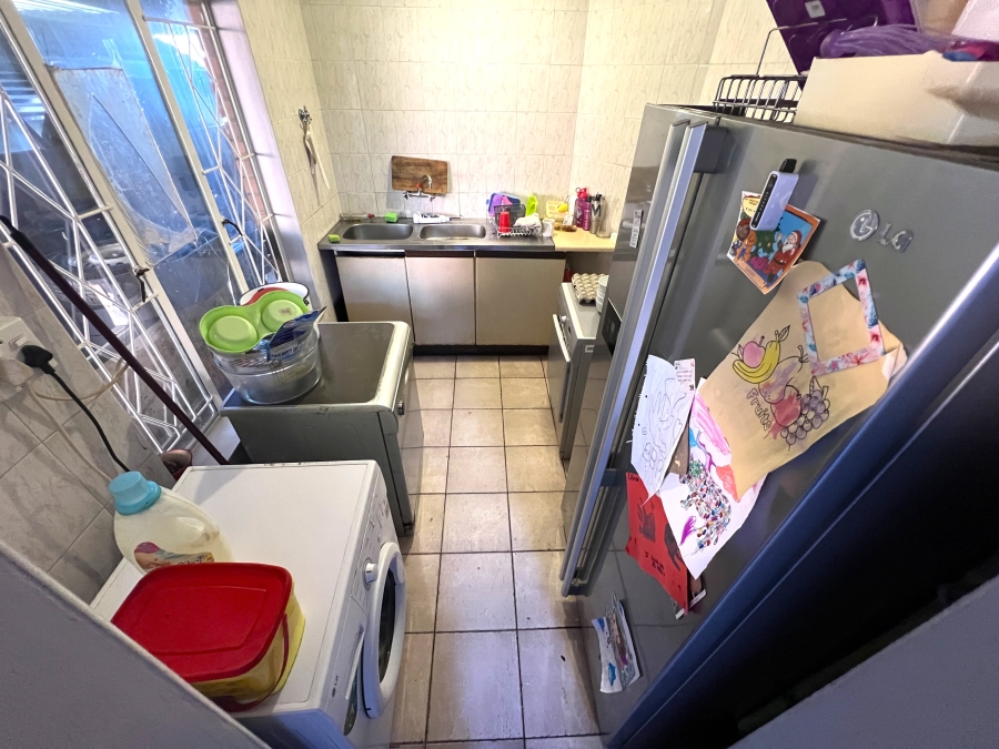 5 Bedroom Property for Sale in Pierre Van Ryneveld Gauteng