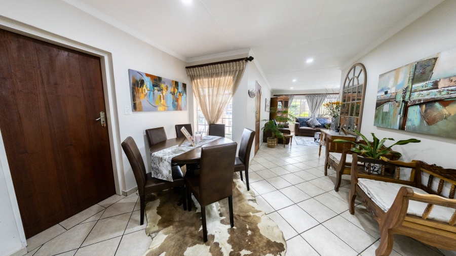3 Bedroom Property for Sale in Eldoraigne Gauteng