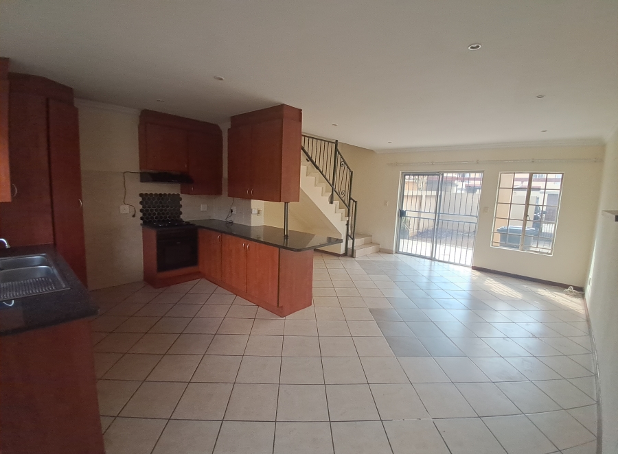 2 Bedroom Property for Sale in Willow Park Manor Gauteng