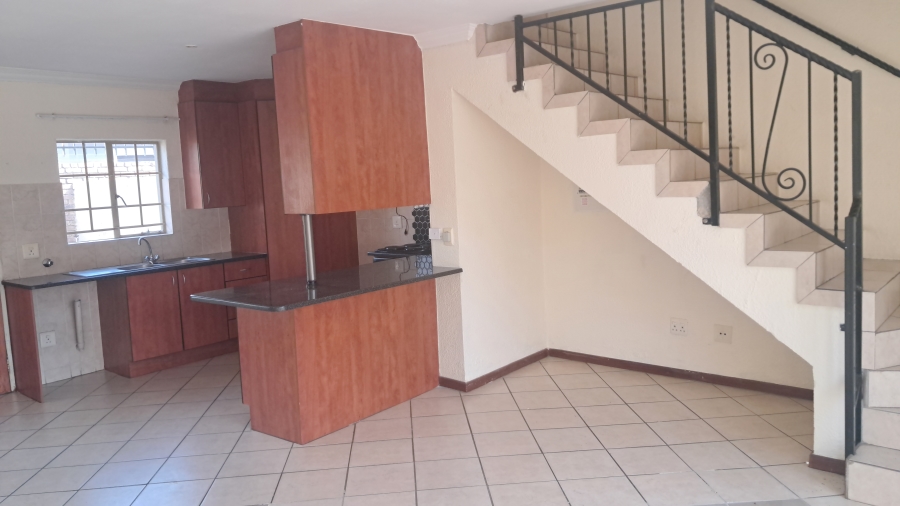 2 Bedroom Property for Sale in Willow Park Manor Gauteng