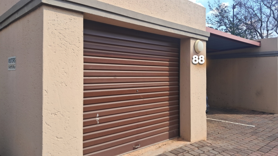 2 Bedroom Property for Sale in Willow Park Manor Gauteng