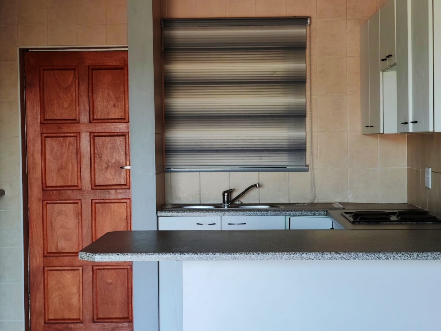2 Bedroom Property for Sale in Allens Nek Gauteng