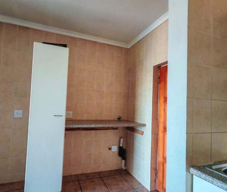 2 Bedroom Property for Sale in Allens Nek Gauteng